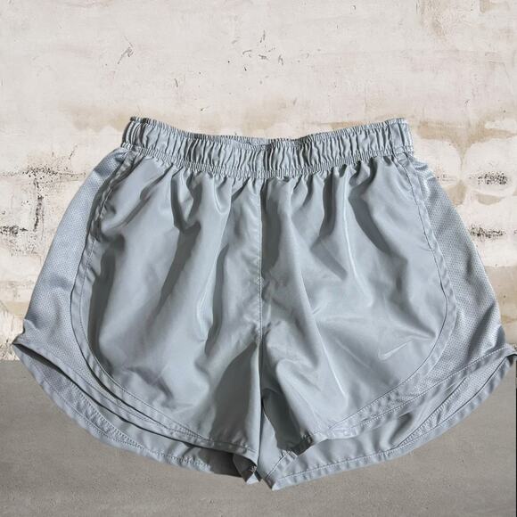 Nike NWOT Women's Tempo Brief-Lined Running Shorts in Gray Size Small - Picture 2 of 4